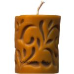 Svíčka ze včelího vosku Ornament vlys